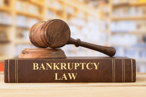 Major Pros and Cons of Filing Bankruptcy